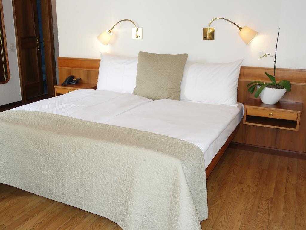 Boutique-Hotel Sonne Bremgarten Phòng bức ảnh